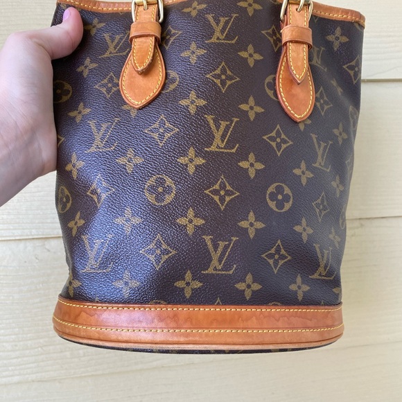 Louis Vuitton bucket - Picture 2 of 8